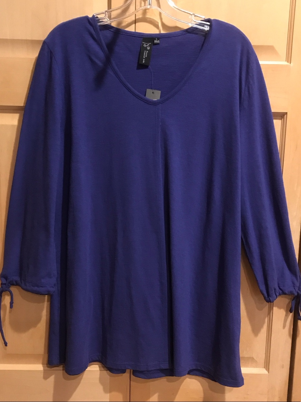 New Focus Casual Life Women's V-Neck 3/4 Sleeve Tunic Top